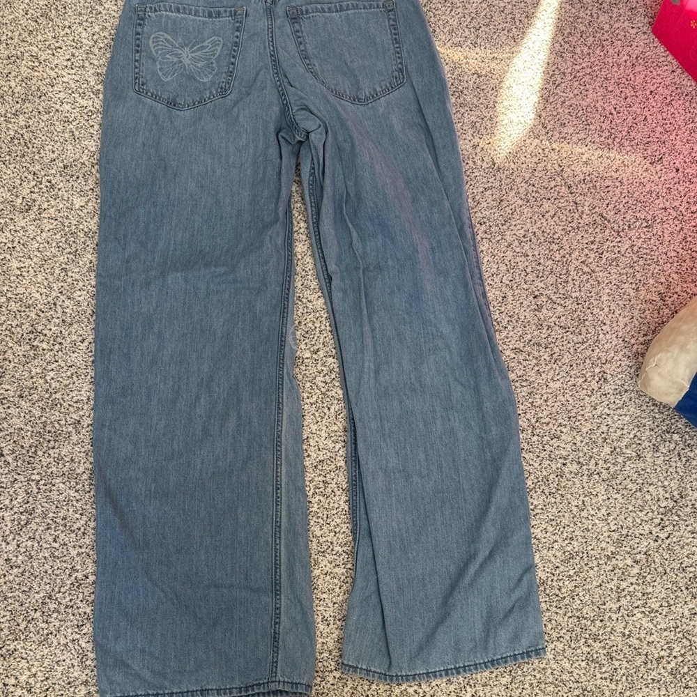 Hollister Light Blue Wide Leg Butterfly Jeans - Picture 4 of 5